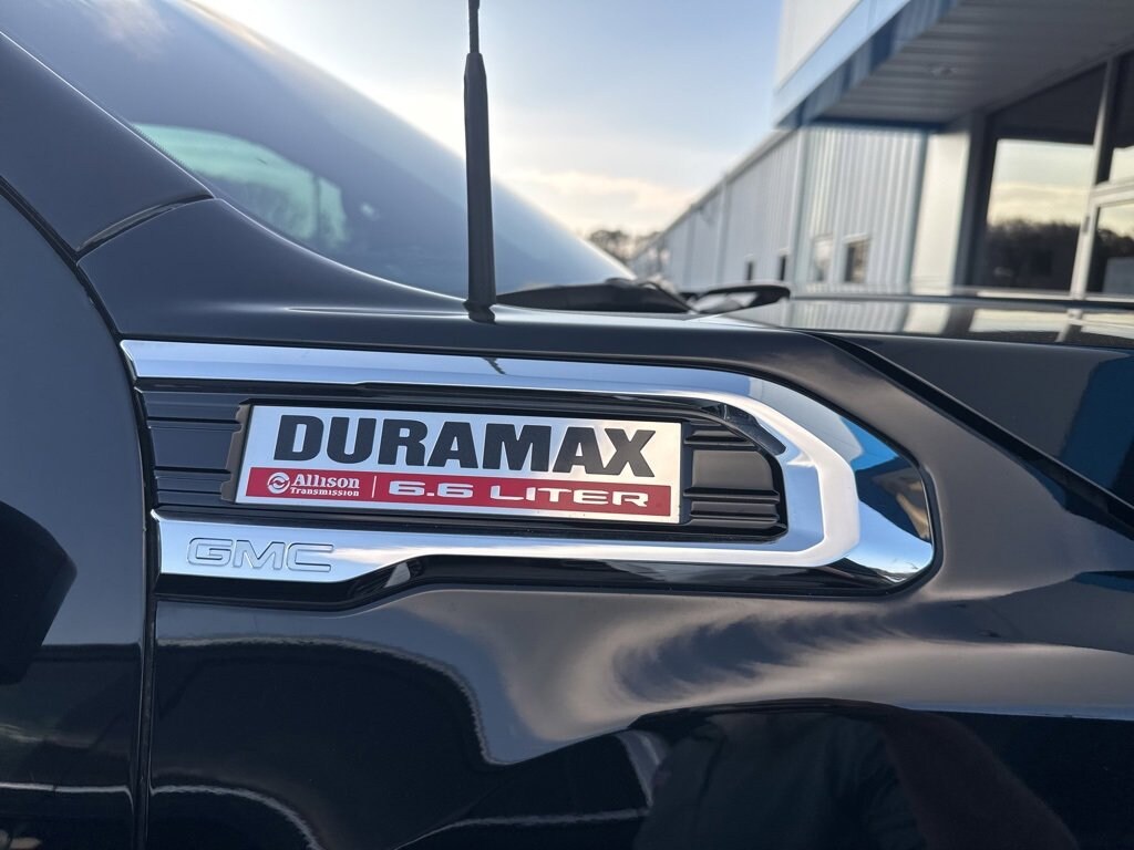 Used 2023 GMC Sierra 2500 HD Denali Truck