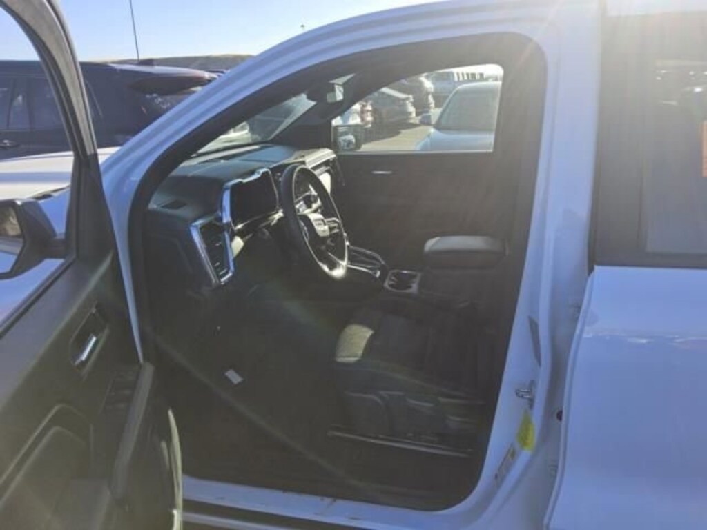 Used 2023 GMC Canyon Elevation Truck