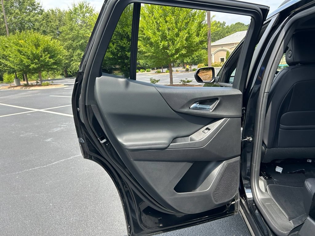 2027 Chevrolet Equinox LT - Photo 55