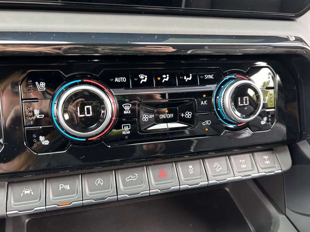 2026 GMC Sierra 1500 AT4X - Photo 41