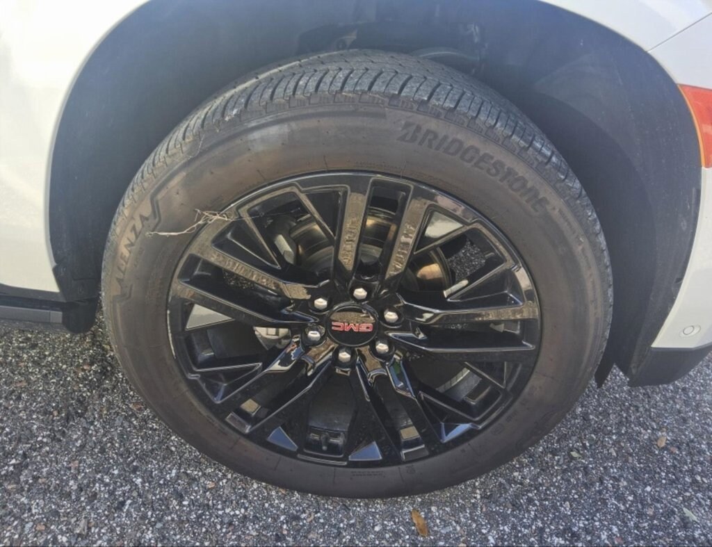 Used 2023 GMC Yukon XL Denali SUV