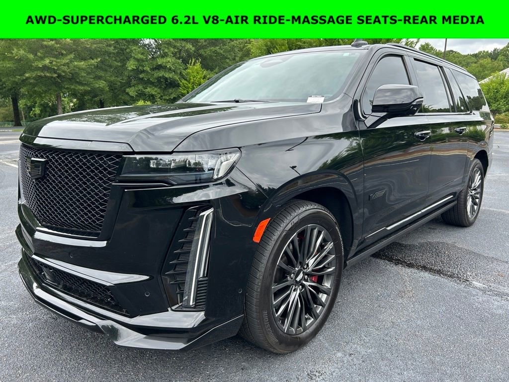 2023 Cadillac Escalade ESV V-Series's photo