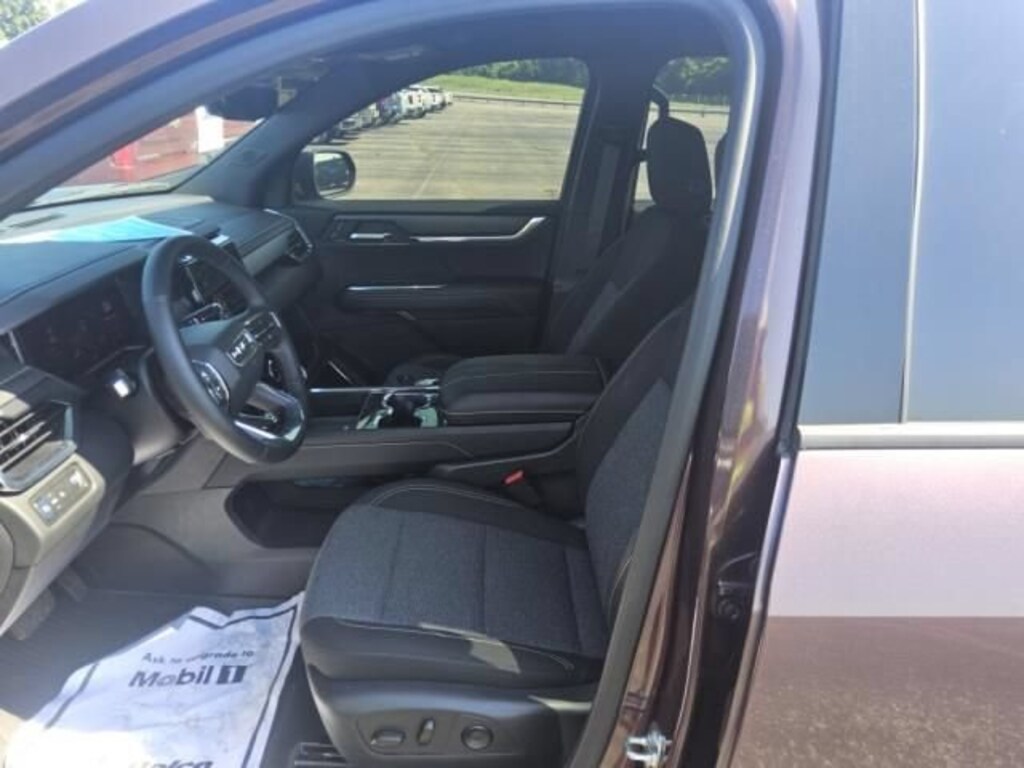 Used 2026 GMC Acadia Elevation SUV