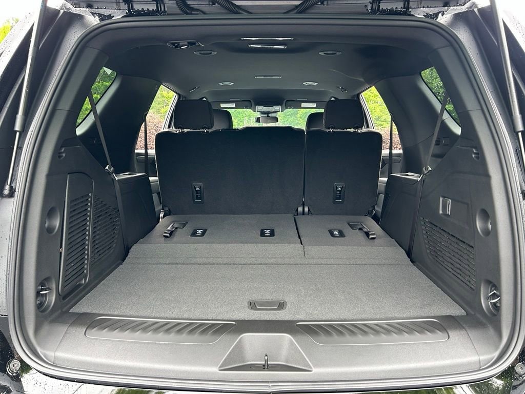 2026 Chevrolet Tahoe LS - Photo 41