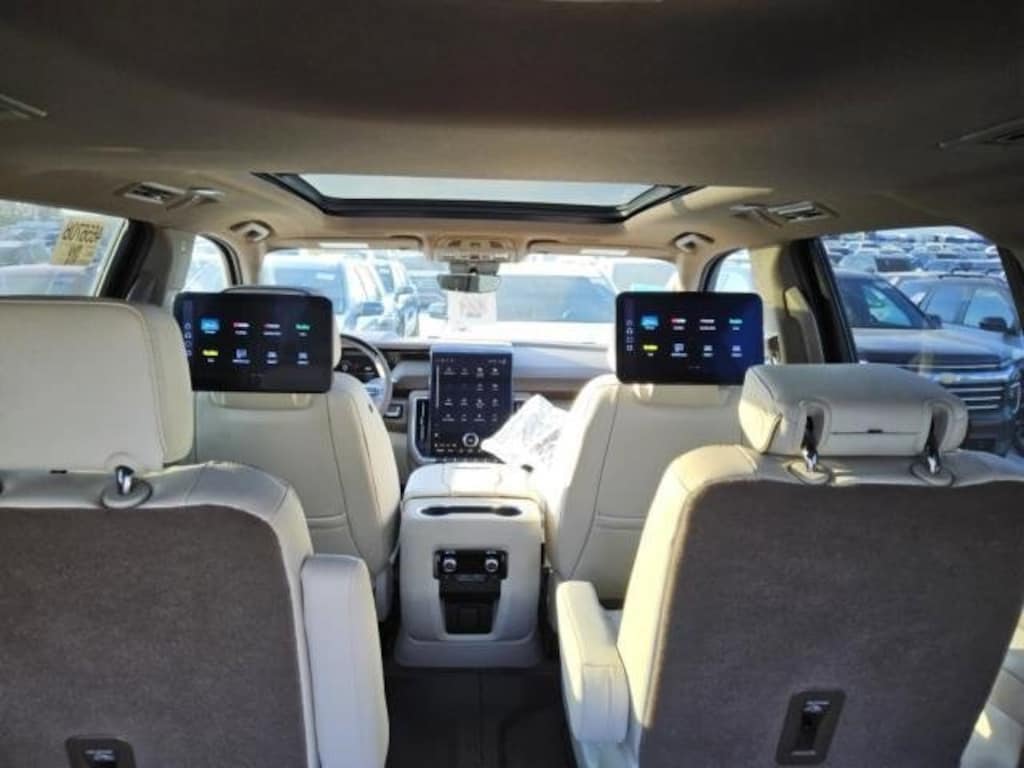Used 2025 GMC Yukon Denali SUV