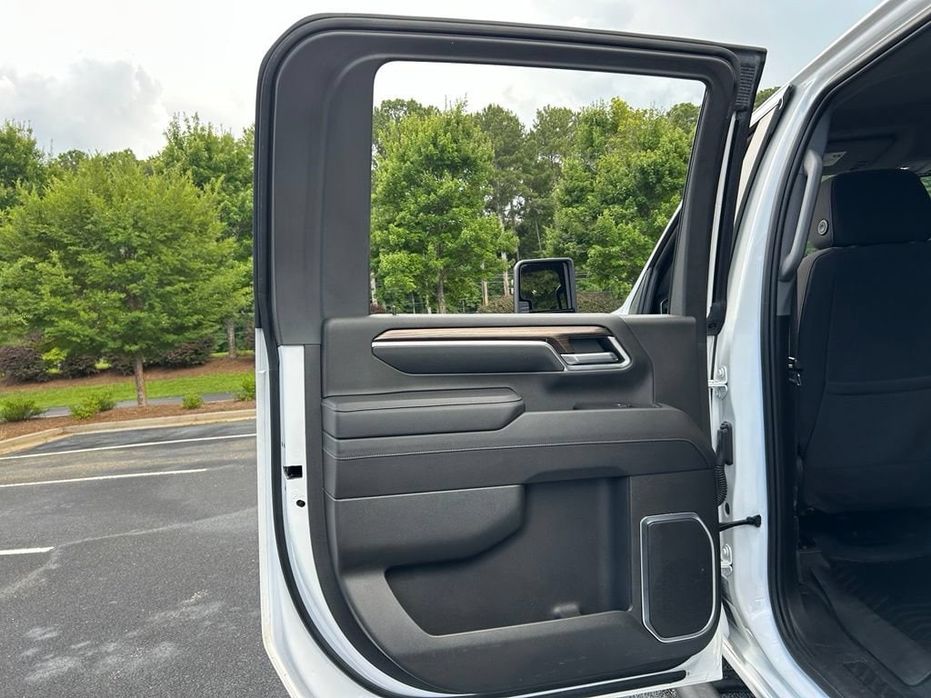 2024 Chevrolet Silverado 3500HD LT - Photo 53