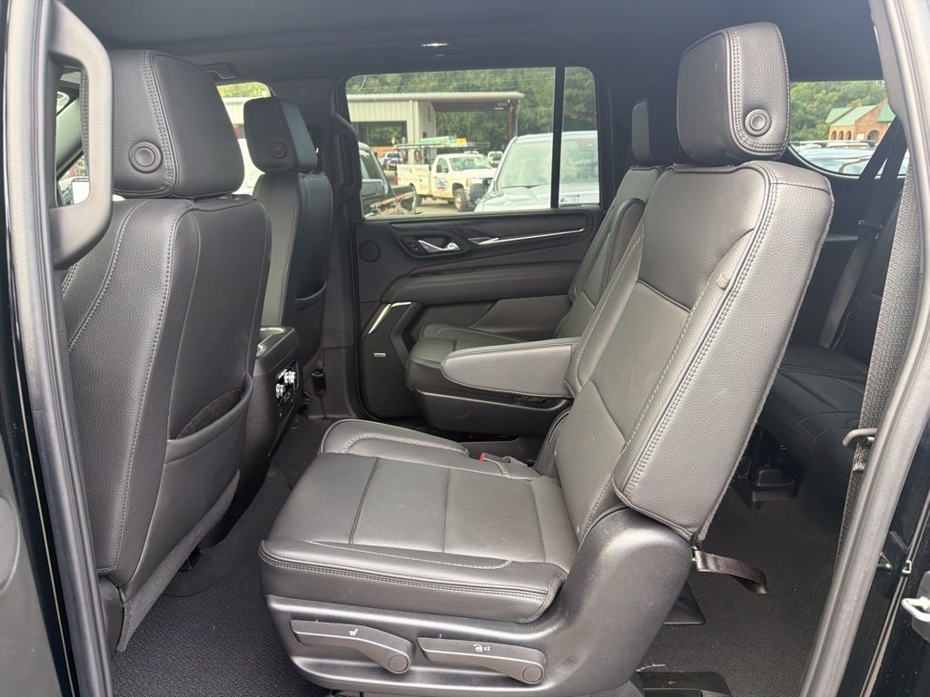 Used 2023 GMC Yukon XL Denali SUV