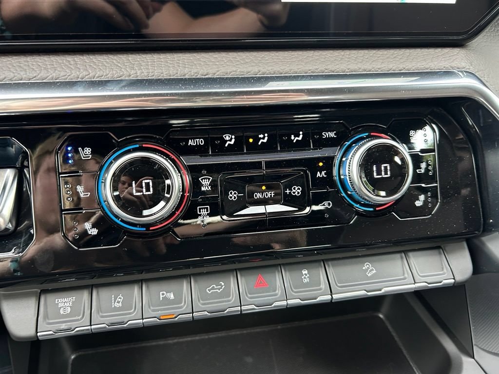 2026 GMC Sierra 2500HD Denali - Photo 37
