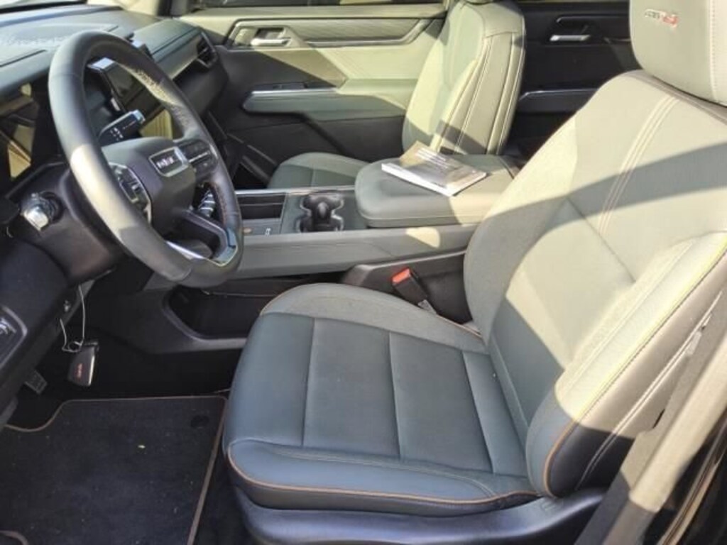 Used 2025 GMC Acadia AT4 SUV