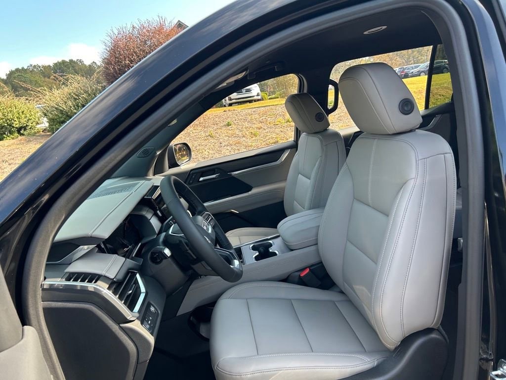 2026 GMC Acadia Elevation - Photo 34