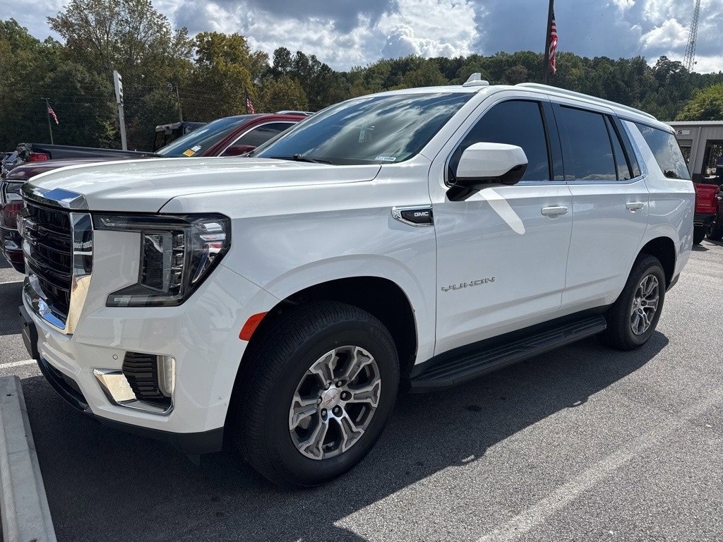 Used 2022 GMC Yukon SLE SUV