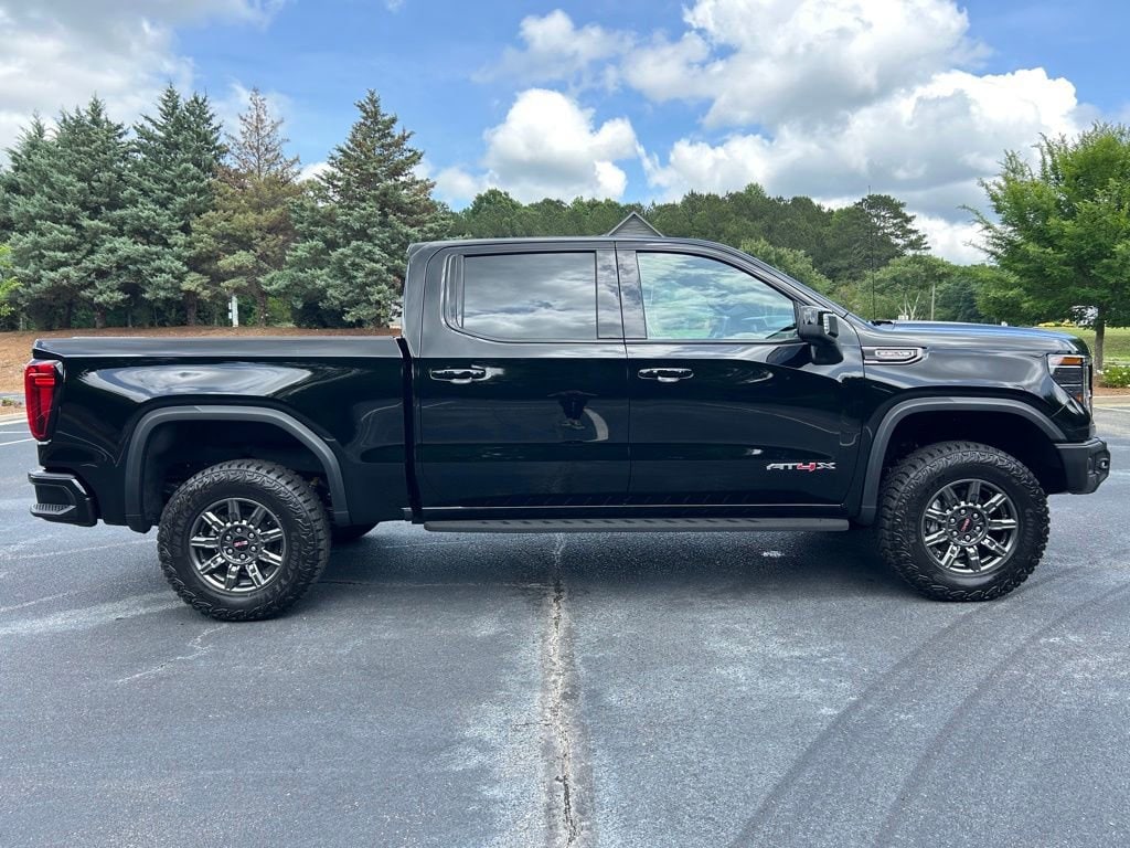 2026 GMC Sierra 1500 AT4X - Photo 28