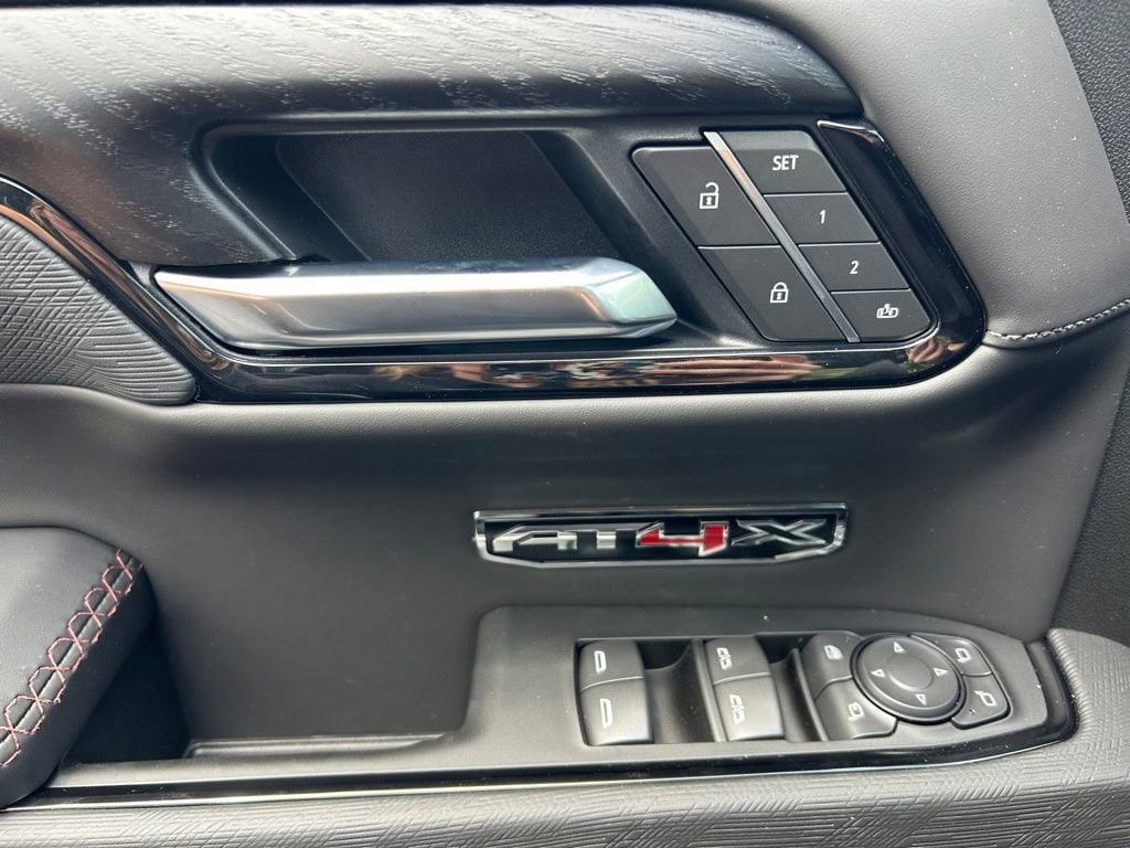 2026 GMC Sierra 1500 AT4X - Photo 60
