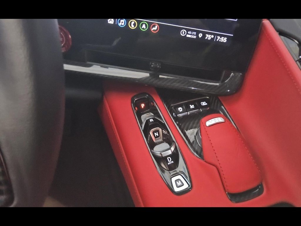 2023 Chevrolet Corvette Stingray 2LT photo 3