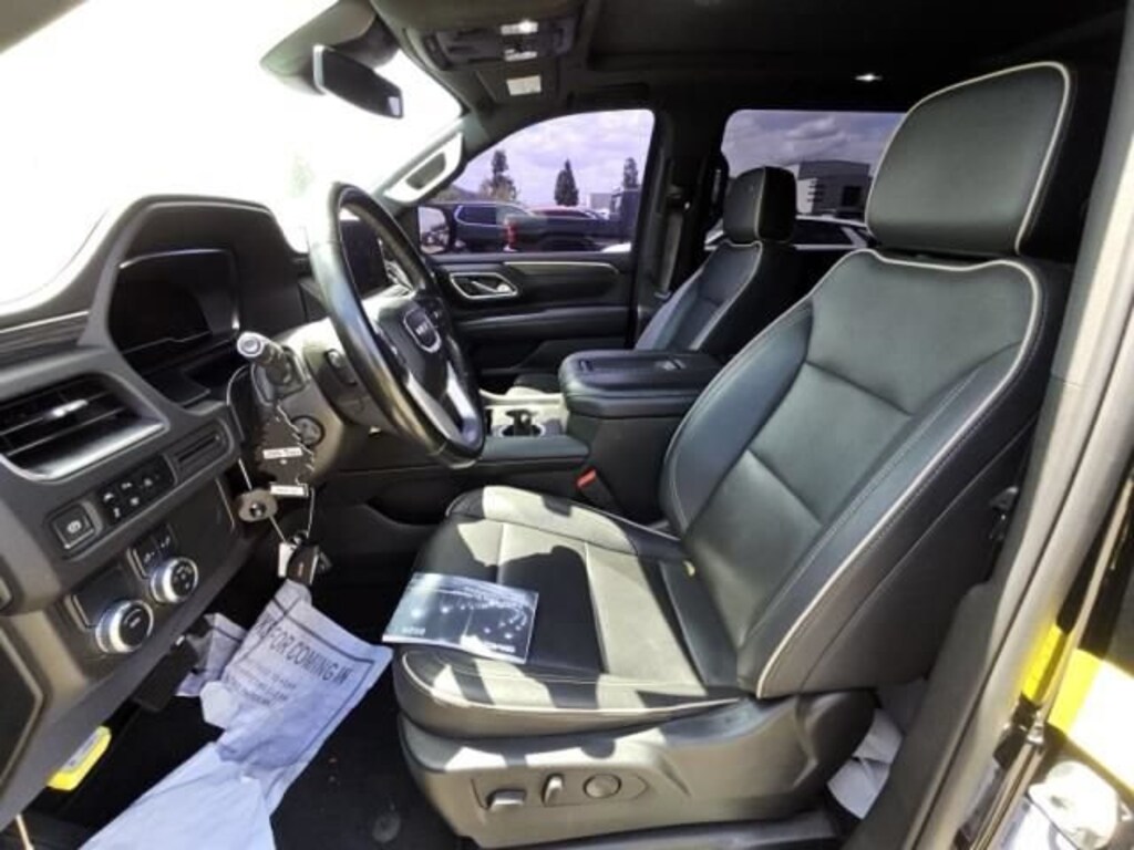 Used 2024 GMC Yukon XL SLT SUV
