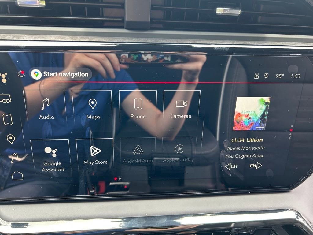 2026 GMC Sierra 1500 AT4X - Photo 37