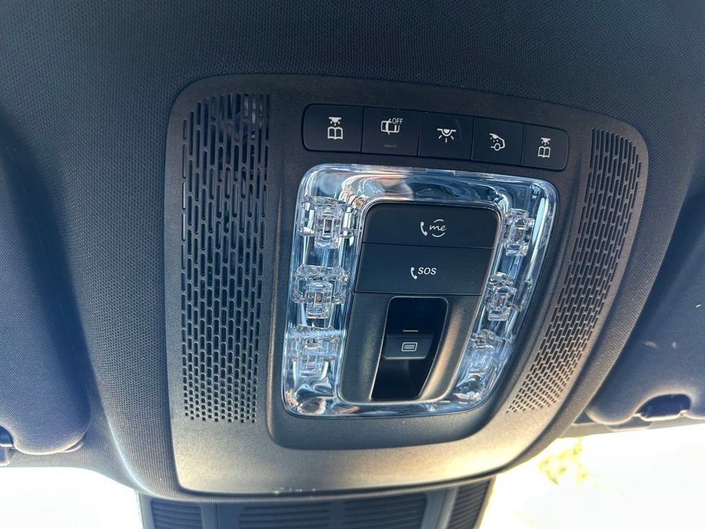 2025 Mercedes-Benz GLS Base - Photo 70