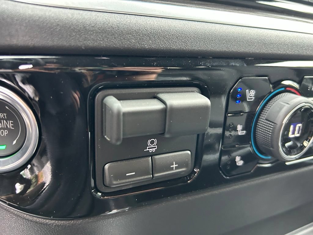 2026 Chevrolet Silverado 2500 HD LTZ - Photo 41