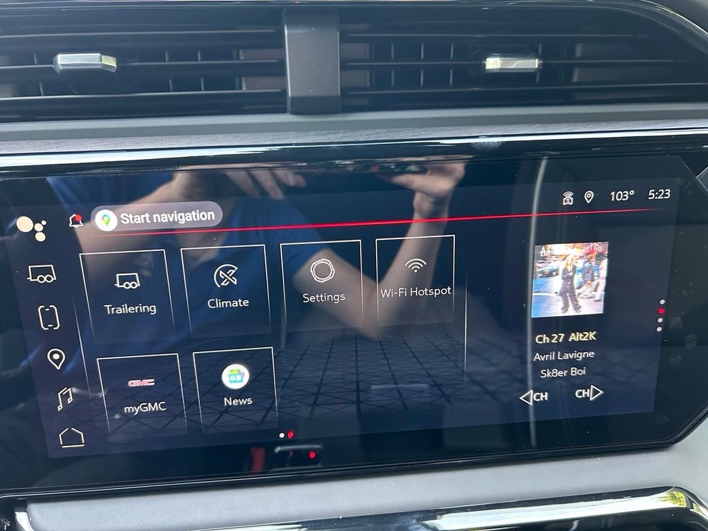 2026 GMC Sierra 1500 AT4X - Photo 37