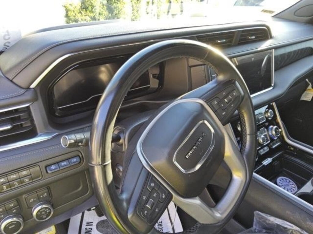 Used 2023 GMC Yukon XL Denali SUV