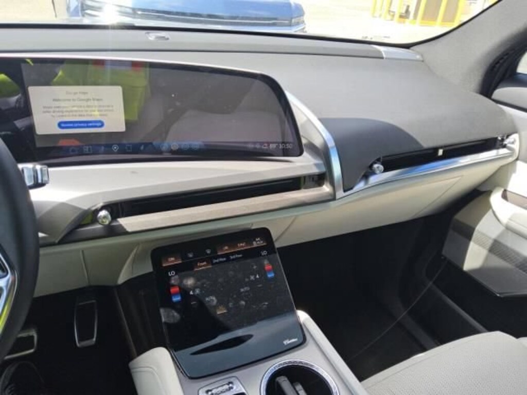 Used 2026 CADILLAC VISTIQ Luxury SUV