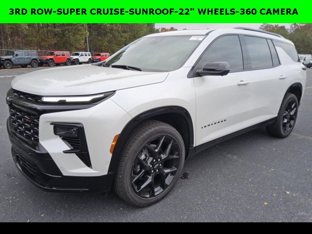 2025 Chevrolet Traverse RS's photo