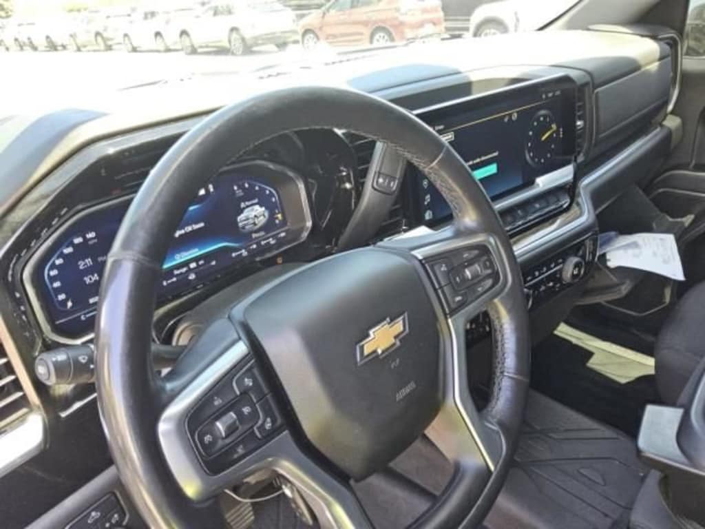 Used 2022 Chevrolet Silverado 1500 LT Truck