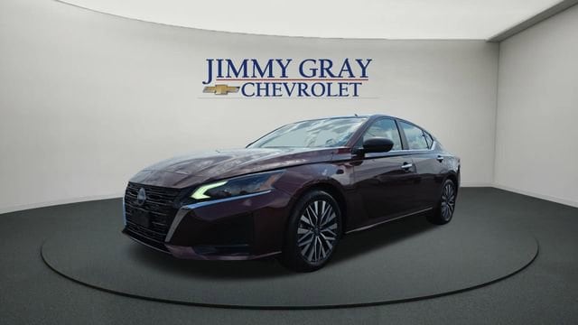 2024 Nissan Altima SV