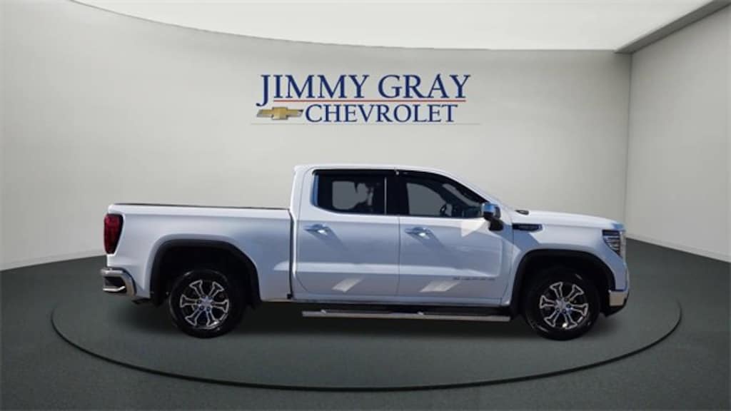 Used 2025 GMC Sierra 1500 SLT Truck Crew Cab