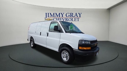 2025 Chevrolet Express Cargo 2500 WT Van
