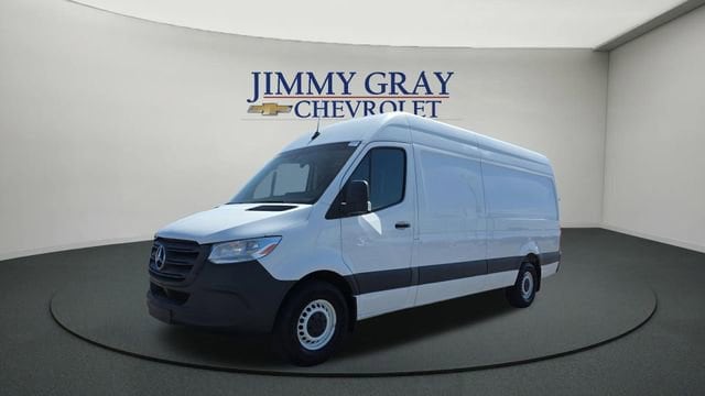 2022 Mercedes-Benz Sprinter 2500 170 WB 2.0D High Roof's photo