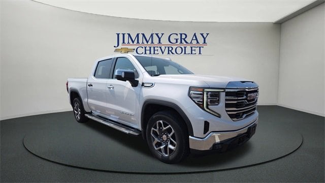 2023 GMC Sierra 1500 SLT's photo