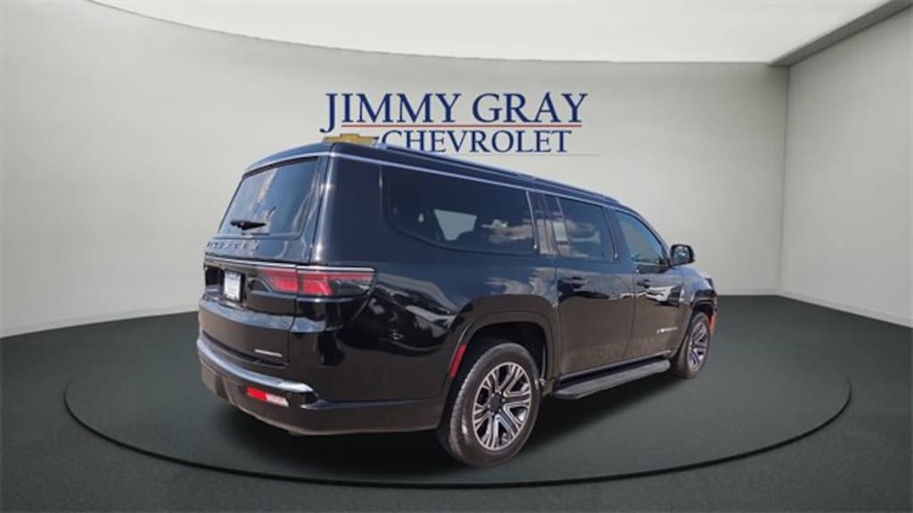 Used 2023 Jeep Wagoneer L Series II SUV