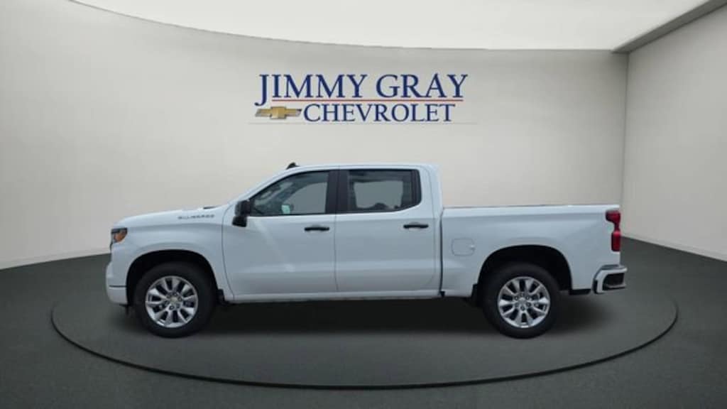 New 2026 Chevrolet Silverado 1500 Custom Truck