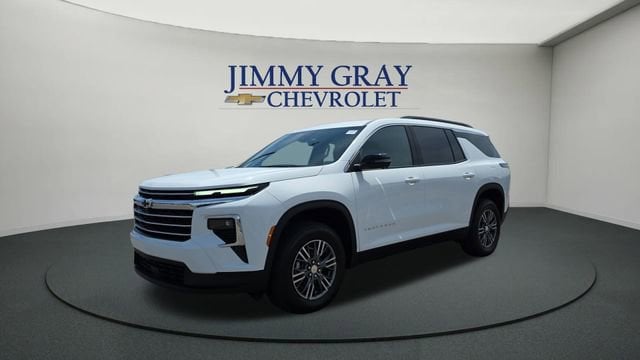 2026 Chevrolet Traverse FWD LT's photo