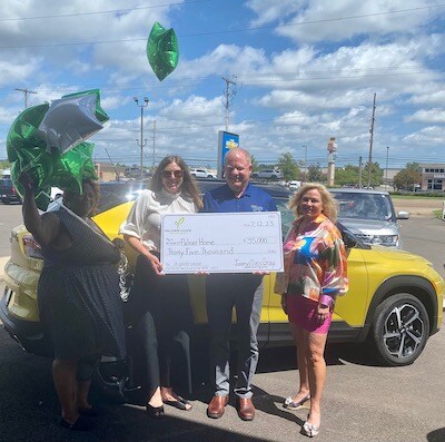 Jimmy Gray Donates To Palmer Home Southaven MS
