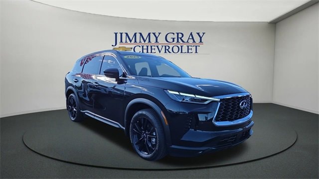 2025 INFINITI QX60 LUXE's photo