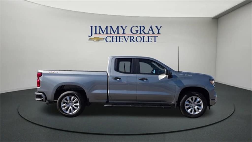 New 2026 Chevrolet Silverado 1500 Custom Truck