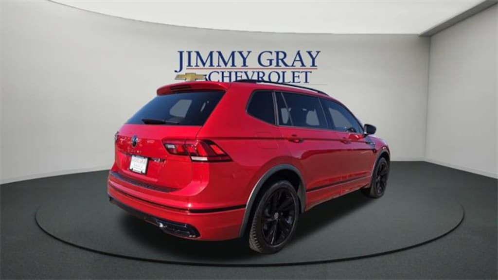 Used 2024 Volkswagen Tiguan 2.0T SE R-Line Black SUV
