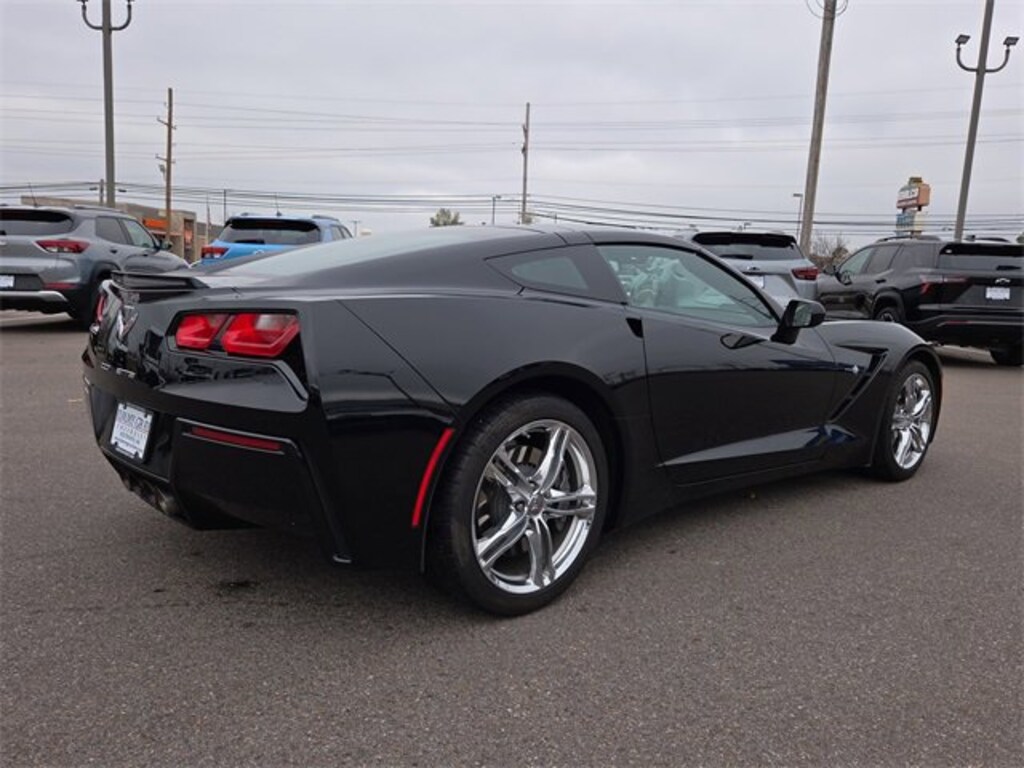 Used 2017 Chevrolet Corvette Stingray 1LT Coupe