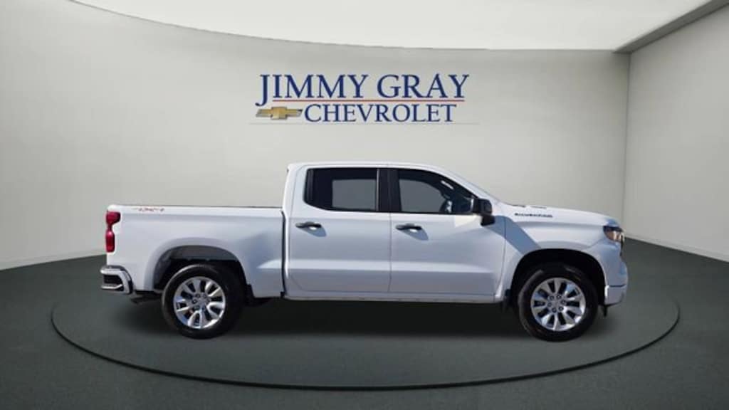 New 2026 Chevrolet Silverado 1500 Custom Truck