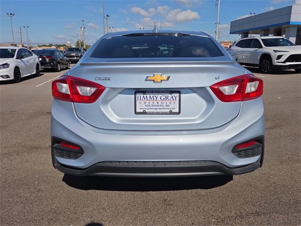 Used 2017 Chevrolet Cruze LT Sedan