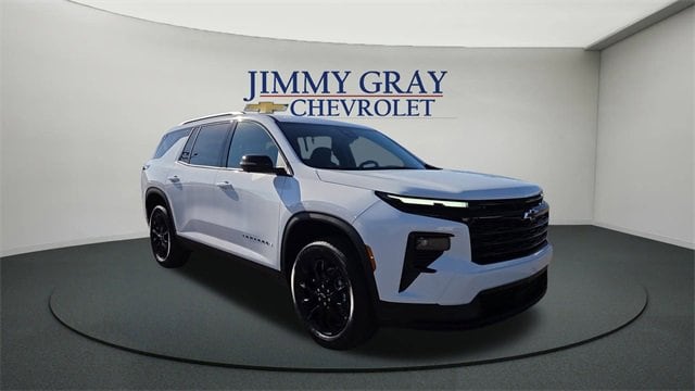 2026 Chevrolet Traverse LT's photo