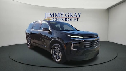 2025 Chevrolet Traverse LT SUV