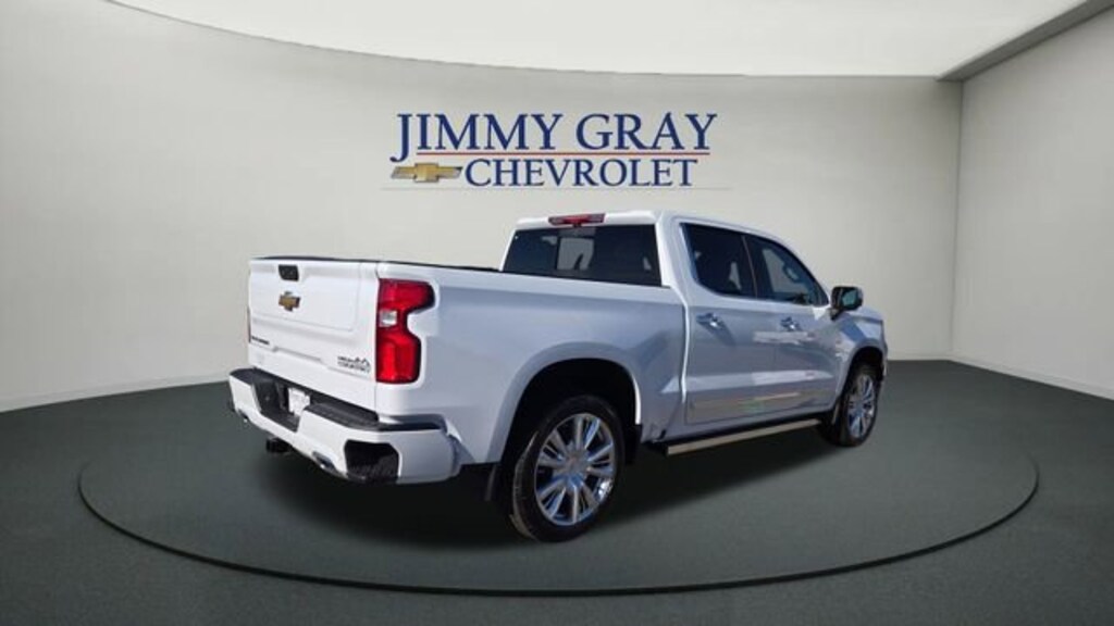 New 2026 Chevrolet Silverado 1500 High Country Truck