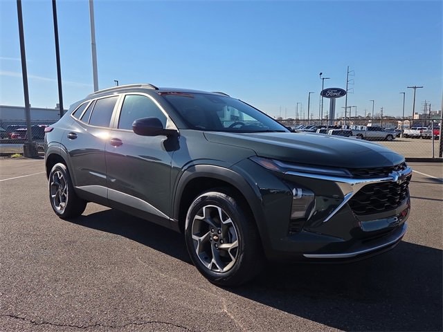 2026 Chevrolet Trax LT's photo