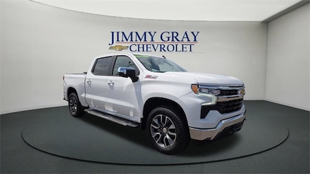 2025 Chevrolet Silverado 1500 LT Truck