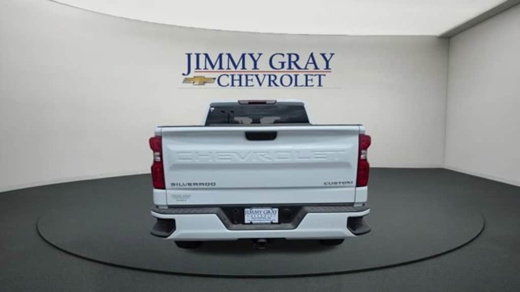 New 2026 Chevrolet Silverado 1500 Custom Truck