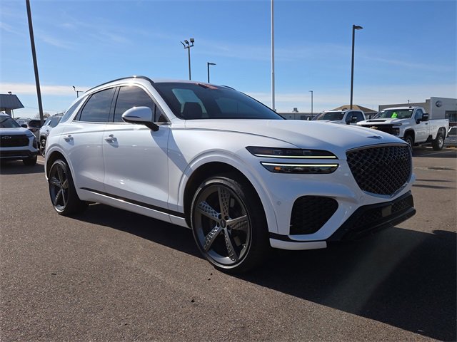 2023 GENESIS GV70 Standard