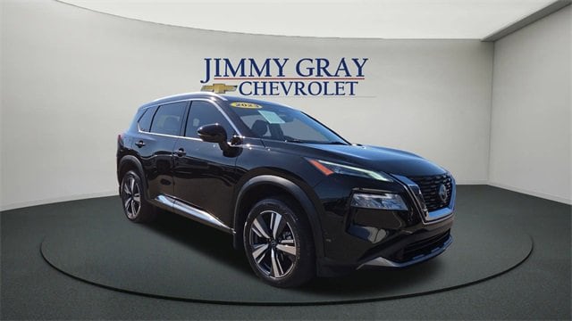 2023 Nissan Rogue SL's photo